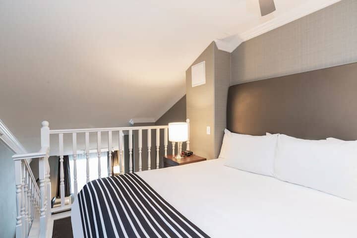 Room 21 of 186