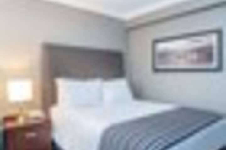 Room 74 of 186