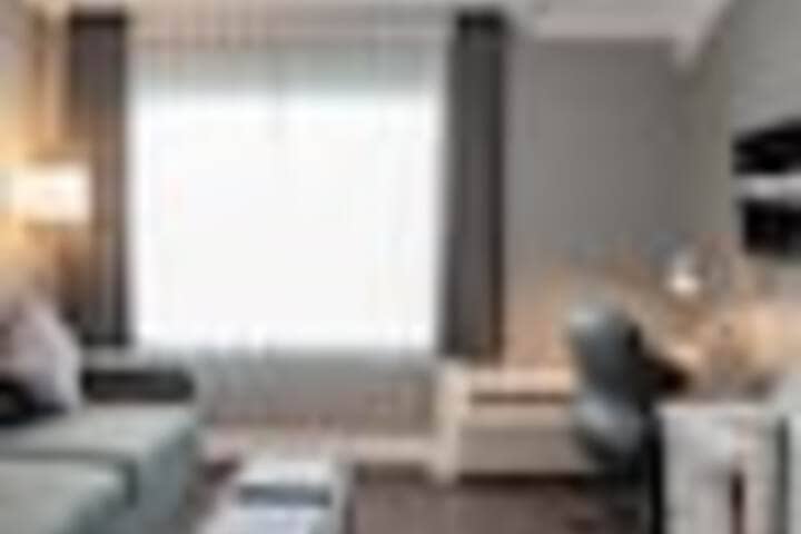 Room 38 of 186
